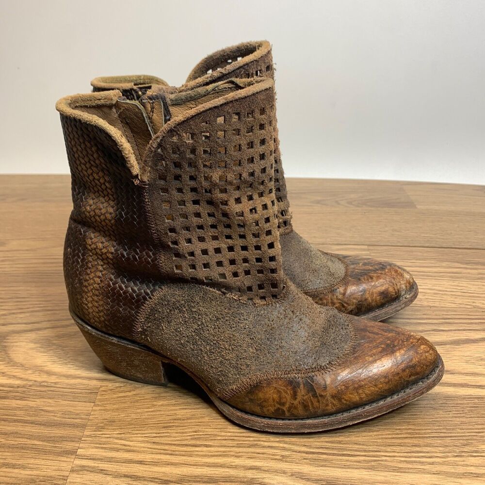 Corral Vintage Booties Women Brown Laser Cut Ankle Boots Leather Distressed 8M